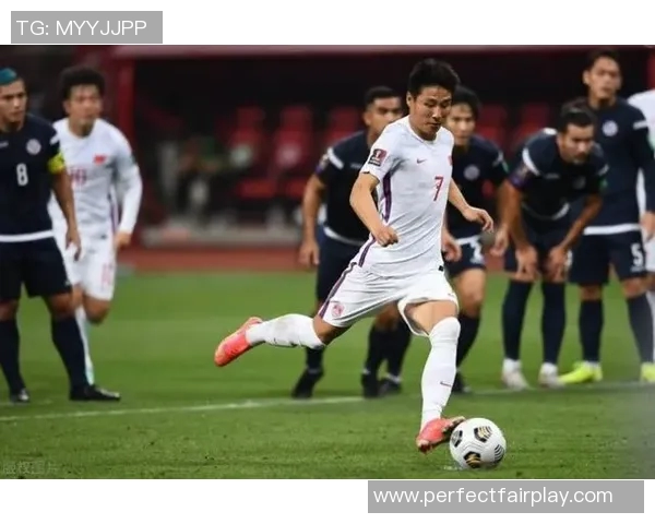 欧联杯惊喜时刻那不勒斯小胜热刺战术解析与精彩回顾